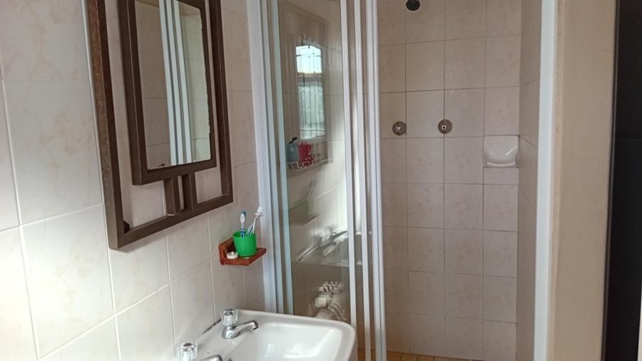 4 Bedroom Property for Sale in Parkersdorp Western Cape
